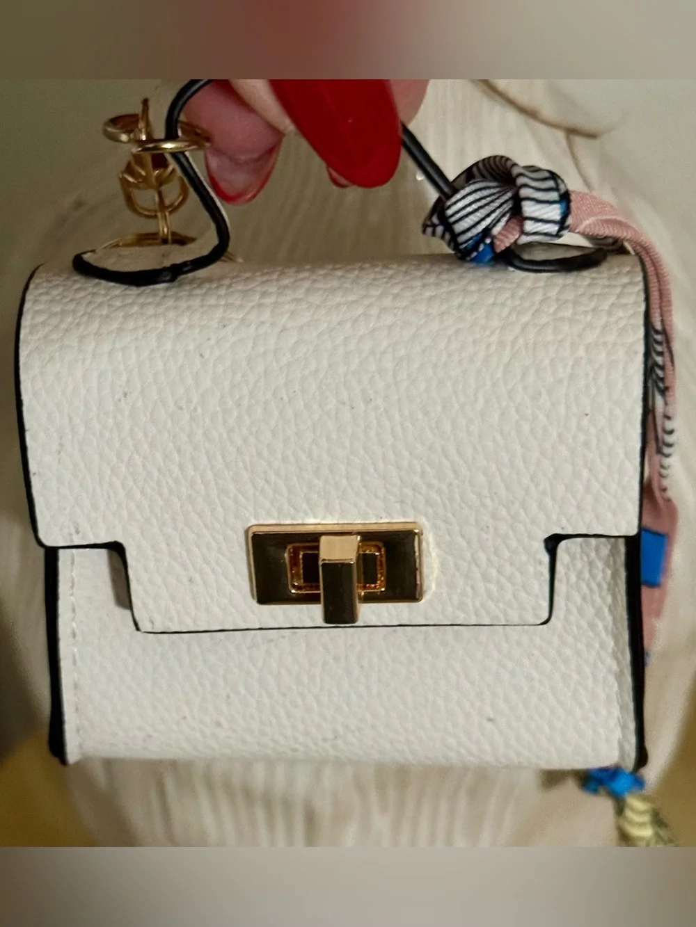 BUYERS CHOICE MINI PURSE BAG CHARMS CHOOSE TAUPE OR WHITE NEW - Picture 6 of 11